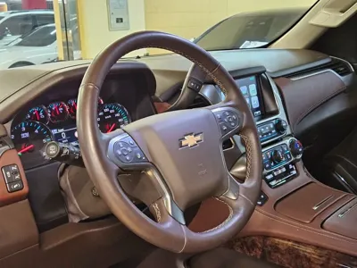 Chevrolet Surburban 2017, 85000 км, за 37000000 KRW - фото 17