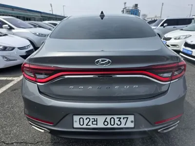 Hyundai Grandeur 2019, 123421 км, за 12800000 KRW