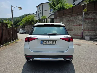 Mercedes-Benz GLE-Class 2023, 68000 км, за 73630000 KRW