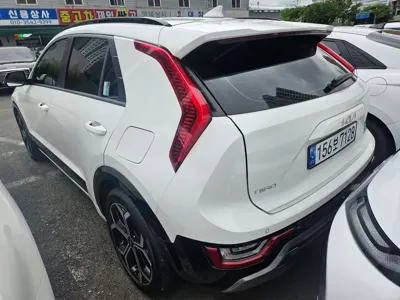 Kia Niro 2022, 55950 км, за 24500000 KRW - фото 3