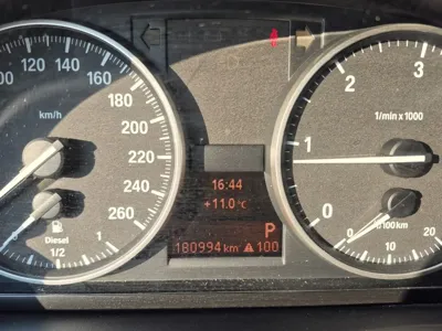 BMW 3-Series 2009, 181000 км, за 2650000 KRW - фото 8