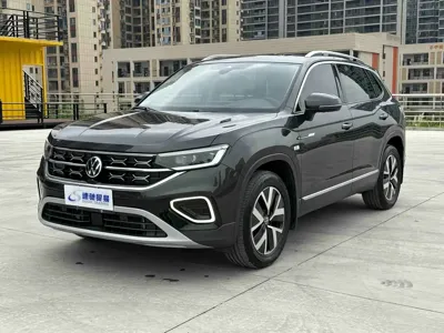 Volkswagen Tayron 2023, 25000 км, за 188800 CNY - фото 1