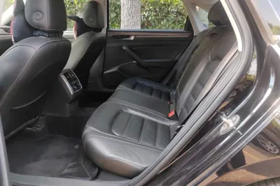 Volkswagen Passat 2017, 70000 км, за 59341.07 CNY - фото 18
