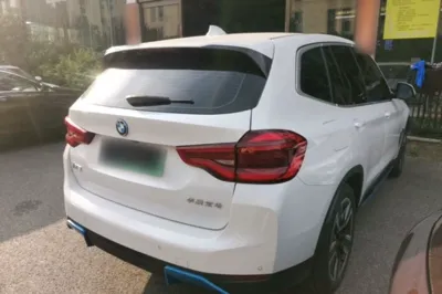 BMW iX3 2021, 105500 км, за 127450.63 CNY - фото 6