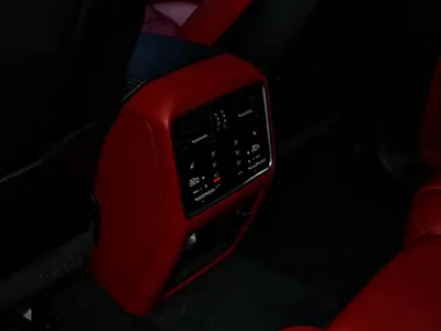 Porsche Cayenne 2020, 51800 км, за 488000 CNY - фото 15