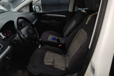 Volkswagen Sharan 2016, 80300 км, за 96660.33 CNY - фото 14