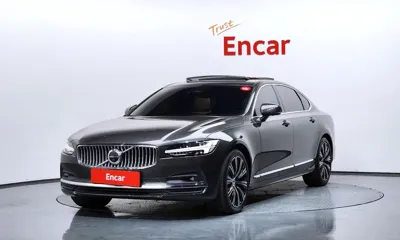 Volvo S90 · 2023 год