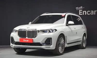 BMW X7 · 2021 год