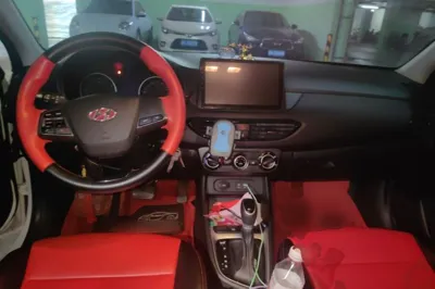 Hyundai Celesta 2018, 74500 км, за 35355.02 CNY - фото 9