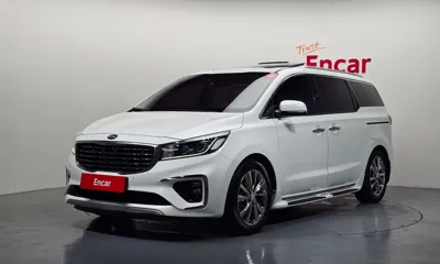 Kia Canival · 2019 год