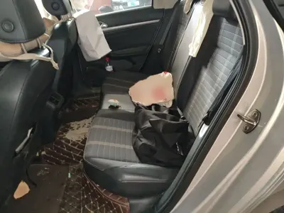 Volkswagen Lavida 2019, 71300 км, за 36800 CNY - фото 15