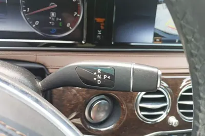 Mercedes-Benz S-Class 2017, 109800 км, за 253739.39 CNY - фото 24