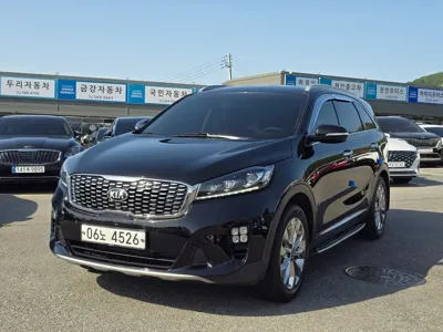 Kia Sorento · 2018 год
