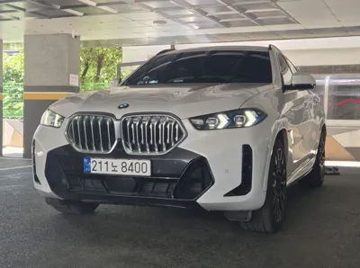 BMW X6 2024, 44000 км, за 58991.84 USD - фото 1