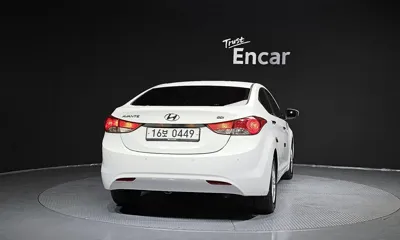 Hyundai Avante 2013, 79546 км, за 4500000 KRW