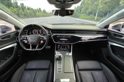 Audi A7 2021, 104900 км, за 266072.52 CNY - фото 12