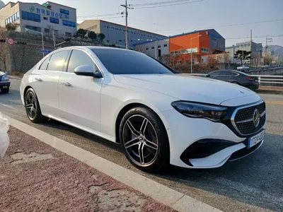 Mercedes-Benz E-Class 2025, 3540 км, за 61400000 KRW - фото 3