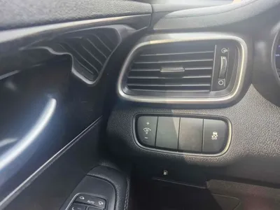 Kia Sorento 2015, 200372 км, за 6500000 KRW - фото 12