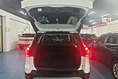 Ford Kuga 2018, 52200 км, за 62671.72 CNY - фото 22