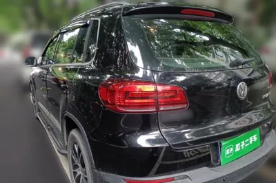 Volkswagen Tiguan 2013, 143100 км, за 36749.82 CNY