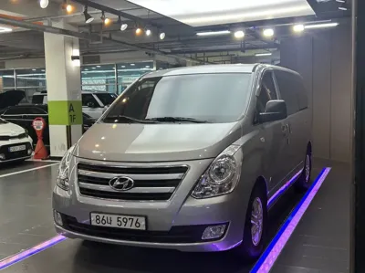 Hyundai Starex 2018, 200103 км, за 7900000 KRW