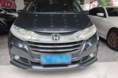 Honda Odyssey 2015, 156900 км, за 87129.57 CNY