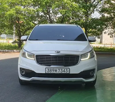 Kia Canival · 2018 год