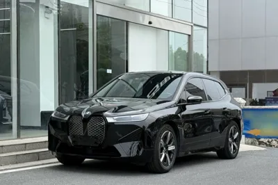 BMW iX · 2022 год