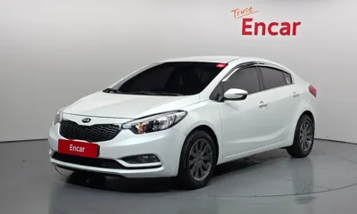 Kia K3 · 2015 год
