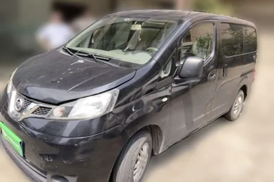 Nissan NV200 · 2014 год