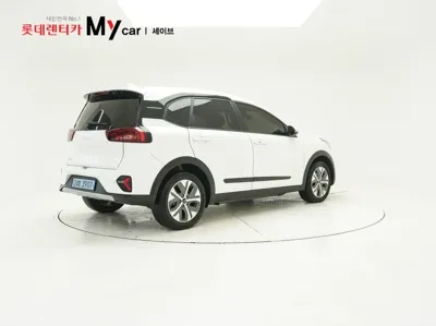 Kia Niro 2023, 17412 км, за 15680000 KRW - фото 5