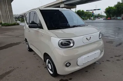 Wuling Hongguang MINIEV 2024, 12100 км, за 42140.61 CNY