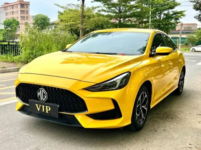 MG MG5 · 2023 год