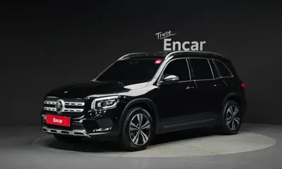 Mercedes-Benz GLB-Class · 2023 год