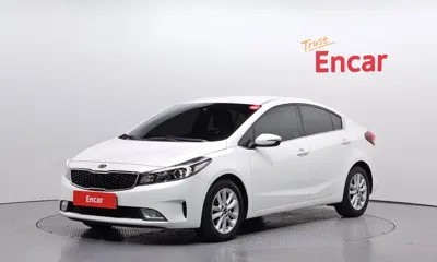 Kia K3 · 2017 год