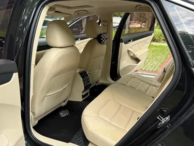 Volkswagen Passat 2013, 148000 км, за 18800 CNY - фото 7