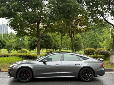 Audi A7 2021, 104000 км, за 245799 CNY - фото 3