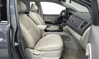 Kia Canival 2016, 172854 км, за 7200000 KRW - фото 11