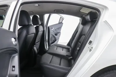 Kia K3 2018, 24159 км, за 11000000 KRW - фото 9