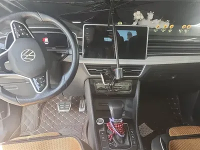 Volkswagen Tiguan L 2023, 23400 км, за 133500 CNY - фото 11