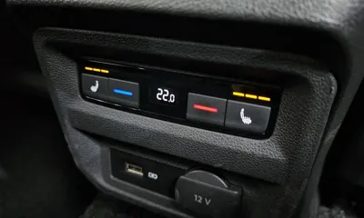 Volkswagen Tiguan 2018, 56799 км, за 23300000 KRW - фото 19