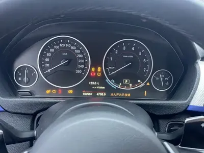 BMW 3 Series 2019, 101000 км, за 82899 CNY - фото 7