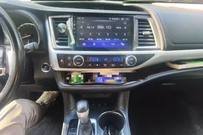Toyota Highlander 2015, 68800 км, за 99141.58 CNY - фото 14