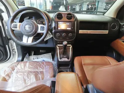 Jeep Compass 2016, 83932 км, за 7000000 KRW - фото 10