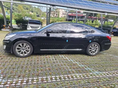 Hyundai Equus · 2012 год