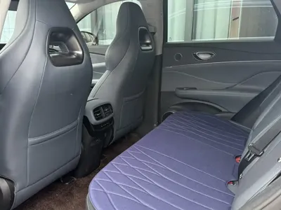 BYD 海狮07 DM-i 2025, 7500 км, за 138800 CNY - фото 8