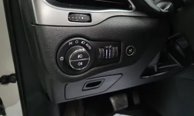 Jeep Cherokee 2019, 154076 км, за 9500000 KRW - фото 18