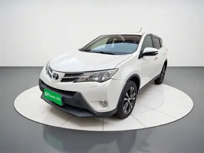 Toyota RAV4 · 2016 год