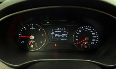 Kia Sorento 2015, 246524 км, за 8800000 KRW - фото 8
