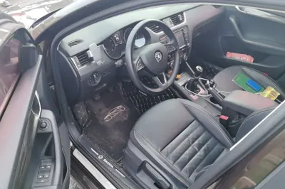 Skoda Octavia 2017, 69900 км, за 33146.9 CNY - фото 16